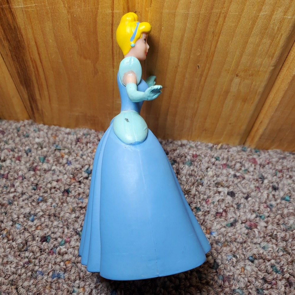 Disney Cinderella Stepsisters Prince Cake Topper PVC Figurine Anastasia Drizella - Picture 5 of 15